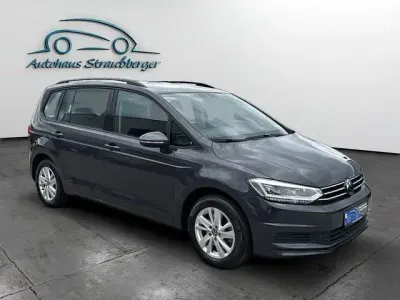 Gebraucht VW Touran Comfortline 150 PS (110 kW) 2025 Graukeine angabe Van / Kleinbus