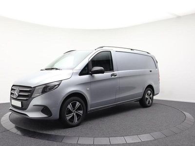 Hightechsilber (metallic) Gebraucht 2024 Mercedes Vito Van | 52.950 €