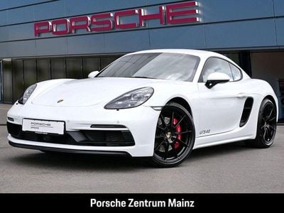 Porsche 718 Cayman