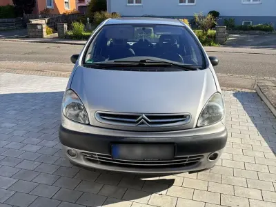 Gebraucht Citroën Xsara Picasso Exclusive 116 PS (85 kW) 2000 Grau Van / Kleinbus
