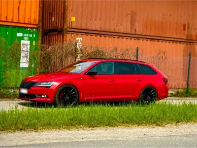 Gebraucht Skoda Superb SportLine 360 PS (264 kW) 2017 Rot Kombi