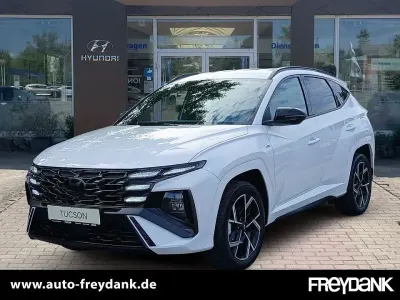 Neu Hyundai Tucson Turbo 239 PS (175 kW) 2026 Atlas white SUV