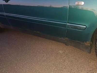 Gebraucht Mercedes CLK200 136 PS (100 kW) 1997 Grün Coupé