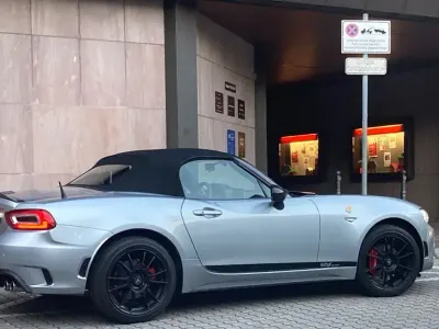 Gebraucht Abarth 124 Spider 170 PS (125 kW) 2019 Grau Cabrio