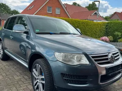 Gebraucht VW Touareg 221 PS (162 kW) 2007 Grau SUV