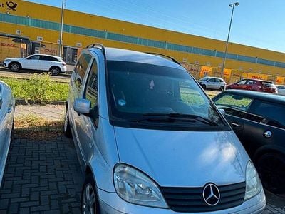 Mercedes Vaneo