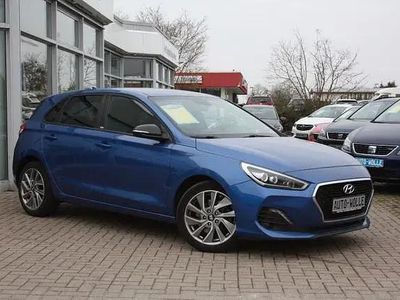 Second-hand Hyundai i30 Passion Plus 120 CP (88 kW) 2018 Albastru Hatchback