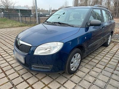 Usata Skoda Fabia 86 CV (63 kW) 2010 Blu Station wagon