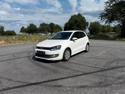 Gebraucht VW Polo 75 PS (55 kW) 2010 Weiß Kleinwagen