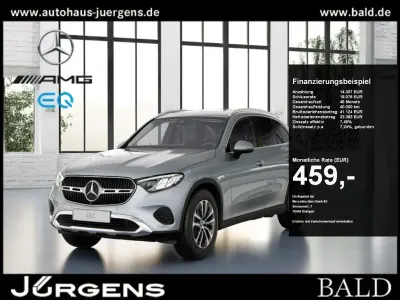 Używany Mercedes GLC200 Avantgarde 204 KM (150 kW) 2025 Srebrny SUV