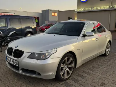Gebraucht BMW 523 177 PS (130 kW) 2006 Silber Limousine