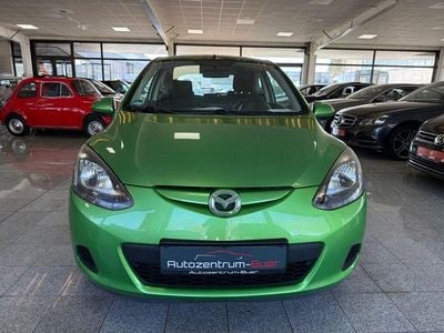 Gebraucht Mazda 2 Inclusive 75 PS (55 kW) 2010 Grün Kleinwagen