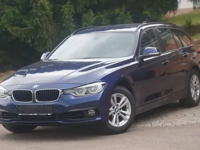 Gebraucht BMW 318 136 PS (100 kW) 2019 Mediterranblau Kombi