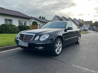 Mercedes E280