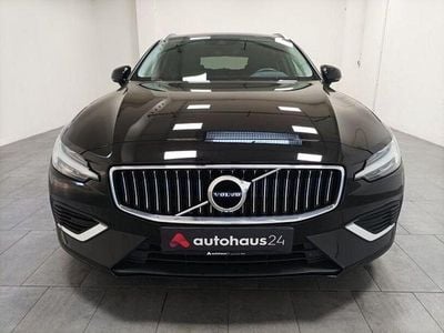 Usado Volvo V60 Inscription 341 HP (250 kW) 2021 Preto Carrinha
