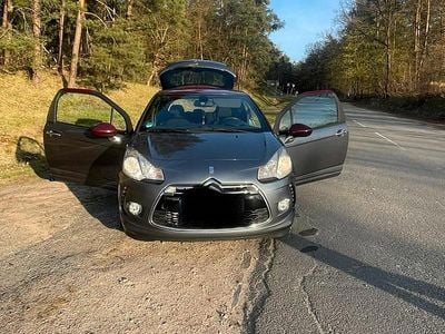 Gebraucht Citroën DS3 120 PS (88 kW) 2012 Grau Kleinwagen