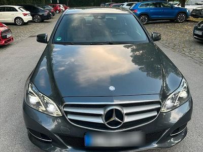 Mercedes E220