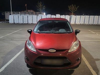 Gebraucht Ford Fiesta 82 PS (60 kW) 2009 Rot Kleinwagen