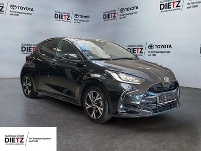Schwarz Neu 2025 Toyota Yaris Hybrid Limousine | 23.690 € (Guter Preis)