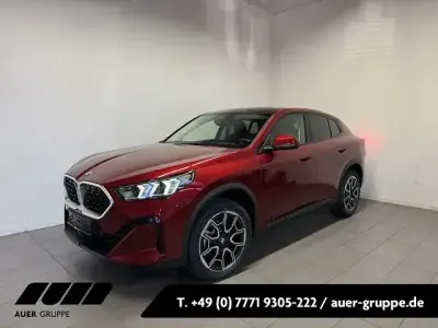 Gebraucht BMW X2 Comfort Edition 150 PS (110 kW) 2024 Rot (metallic) SUV
