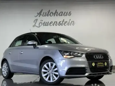 Usata Audi A1 Attraction 90 CV (66 kW) 2015 Argento Utilitaria