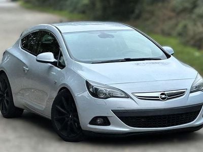 Opel Astra GTC