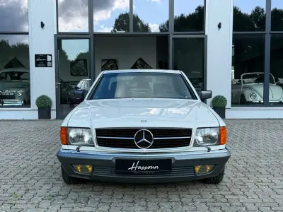 Gebraucht Mercedes 500 231 PS (169 kW) 1982 Weiß