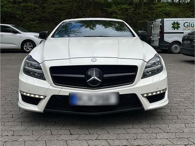 Gebraucht Mercedes CLS63 AMG AMG 557 PS (409 kW) 2011 Weiß Limousine