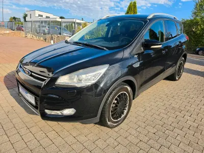 Gebraucht Ford Kuga Titanium 163 PS (119 kW) 2013 Schwarz SUV