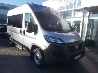 Gebraucht Fiat Ducato 140 PS (102 kW) 2022 Artense grau Van
