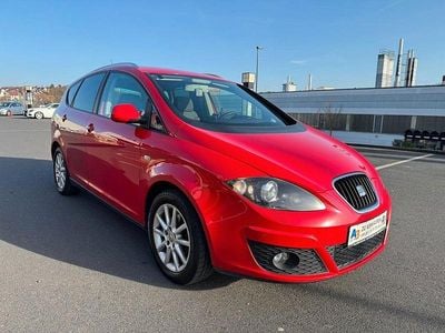 Gebraucht Seat Altea XL Stylance 105 PS (77 kW) 2013 Rot Van / Kleinbus