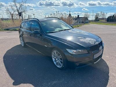 Gebraucht BMW 325 197 PS (144 kW) 2008 Schwarz Kombi