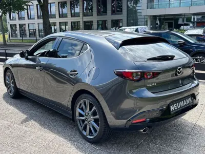 Gebraucht Mazda 3 Selection 122 PS (89 kW) 2019 Grau Limousine