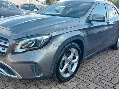 Mercedes GLA200