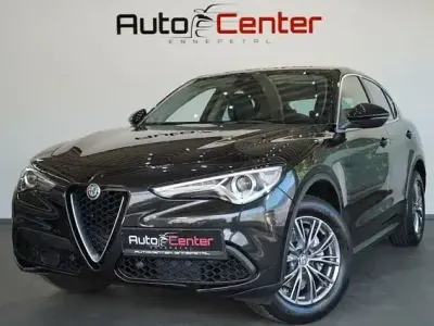 Gebraucht Alfa Romeo Stelvio Super 200 PS (147 kW) 2018 Schwarz SUV