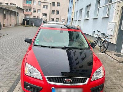 Gebraucht Ford Focus 150 PS (110 kW) 2005 Rot Coupé