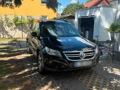 Gebraucht VW Tiguan 140 PS (102 kW) 2008 Schwarz SUV