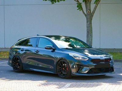 Kia ProCeed GT