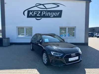 Gebraucht Audi A4 Basis 150 PS (110 kW) 2022 Schwarz Kombi