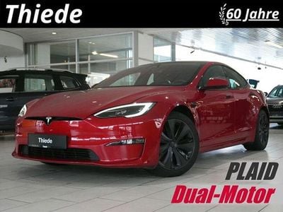 Begagnad Tesla Model S Plaid 759 kW (1033 HK) 2022 Röd Halvkombi