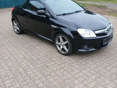 Gebraucht Opel Tigra 125 PS (91 kW) 2007 Schwarz Cabrio