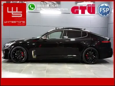 Gebraucht Kia Stinger GT-Line 200 PS (147 kW) 2018 Aurora black (metallic) Kleinwagen