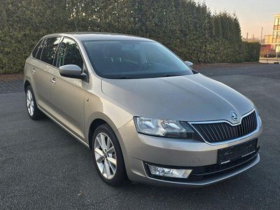 Gebraucht Skoda Rapid Ambition 122 PS (89 kW) 2014 Grau Limousine