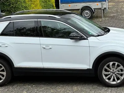 Gebraucht VW T-Roc Style 150 PS (110 kW) 2023 Weiß SUV