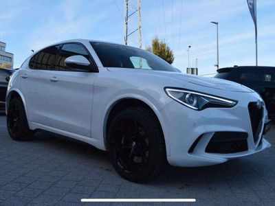 gebraucht Alfa Romeo Stelvio “BIANCO TROFEO” V6 2.9 Bi-Turbo Quadrifoglio