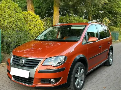 Gebraucht VW Touran Cross 105 PS (77 kW) 2007 Orange Van / Kleinbus