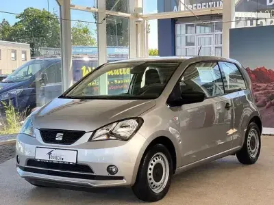 Używany Seat Mii Reference 60 KM (44 kW) 2018 Srebrny Hatchback