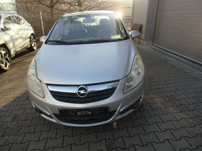 Silber Gebraucht 2009 Opel Corsa Edition Limousine | 2.800 € (Fairer Preis)