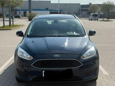 Second-hand Ford Focus Trend 120 CP (88 kW) 2015 Albastru Break