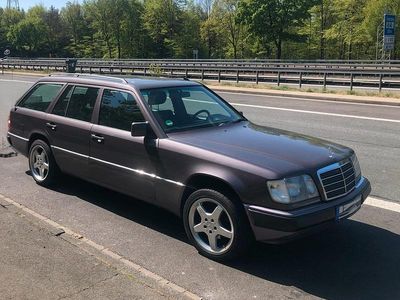 Gebraucht Mercedes 220 150 PS (110 kW) 1994 Kombi